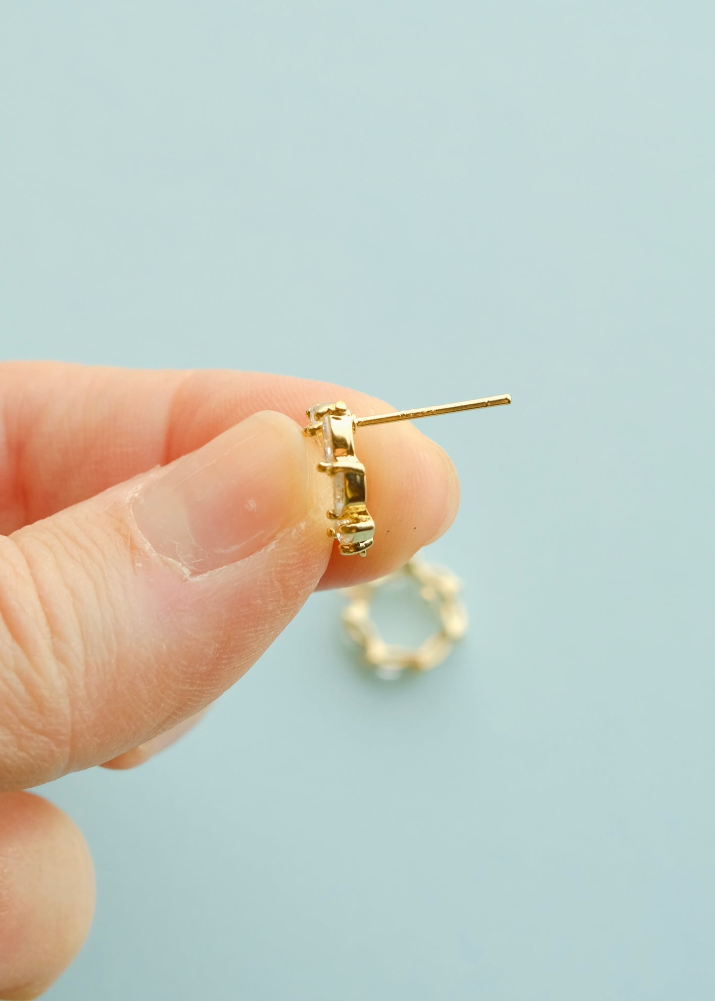 Zirconia Wreath Connector Studs S.H.