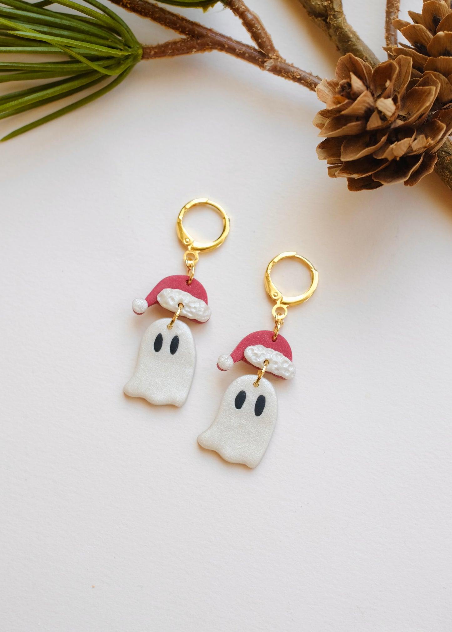Spooky Santa Huggies
