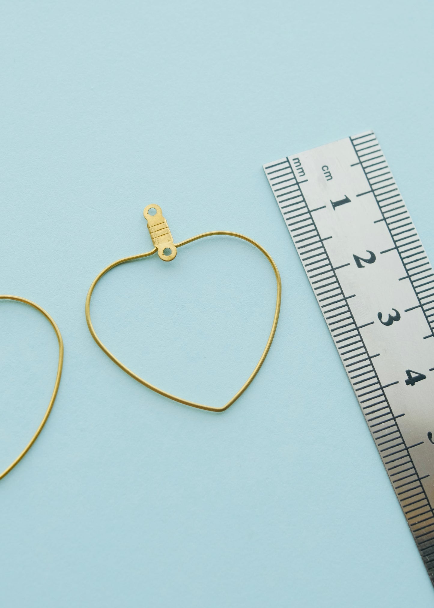 Brass Wire Heart Connector S.H.