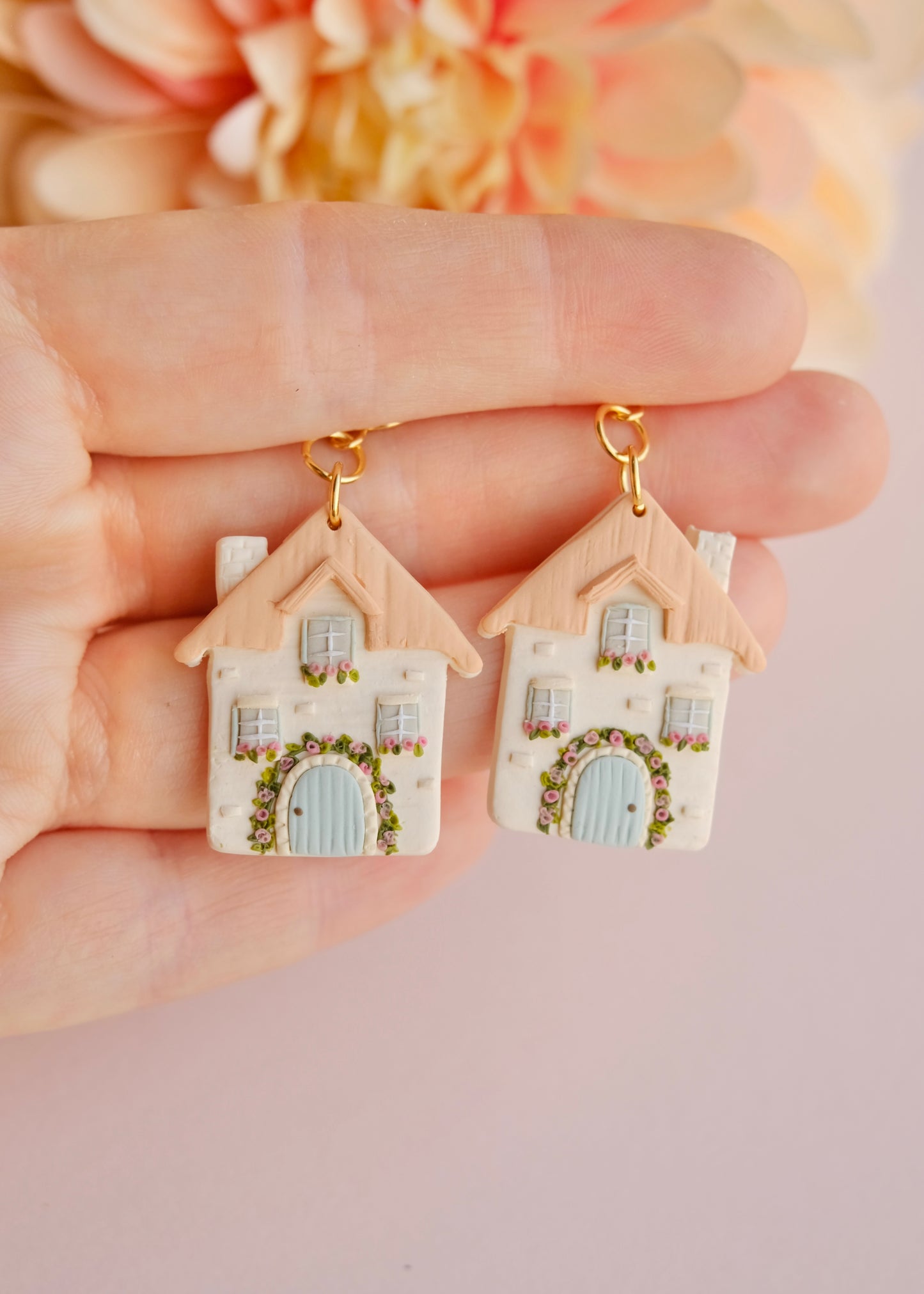 English Cottage Earrings ⋆LOW STOCK⋆