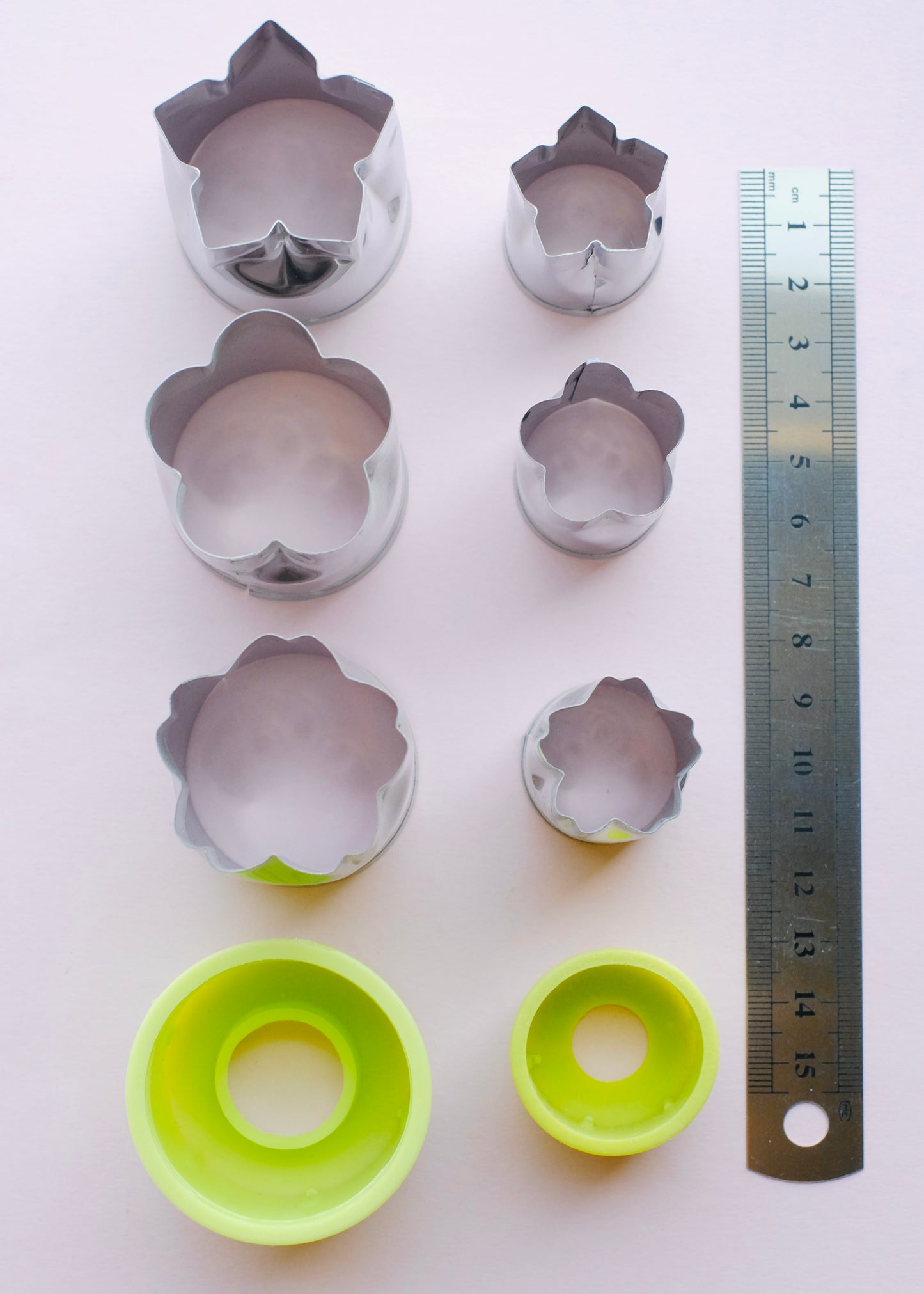 6 pc Flower Clay Cutters S.H.