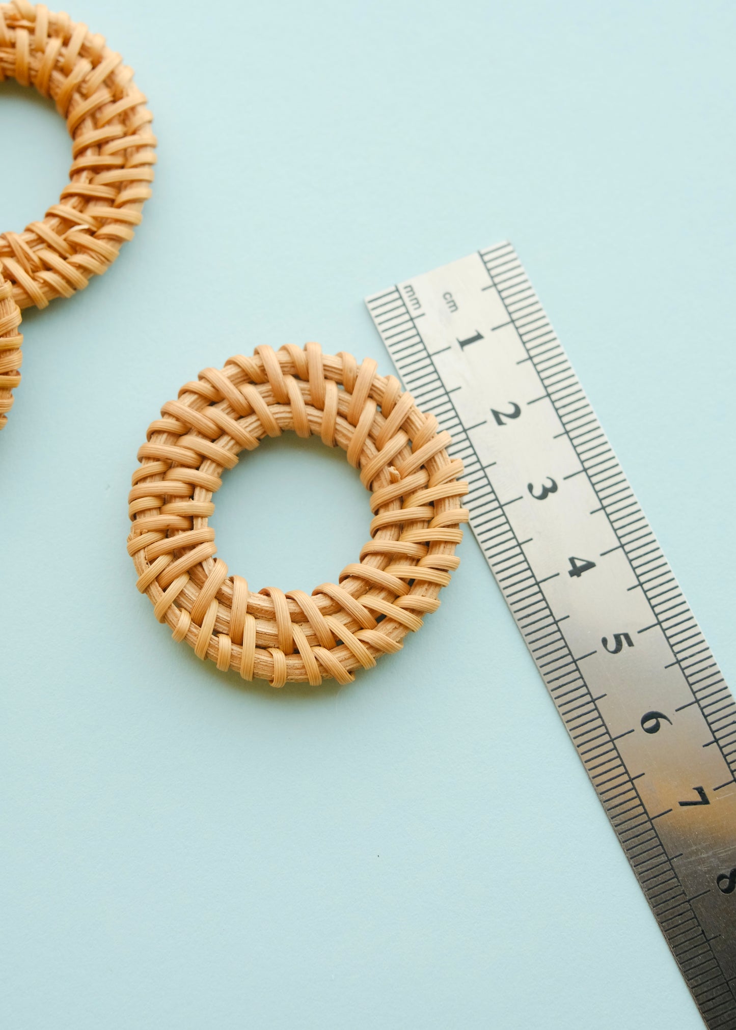Wicker Circle Wreath Pendants S.H.
