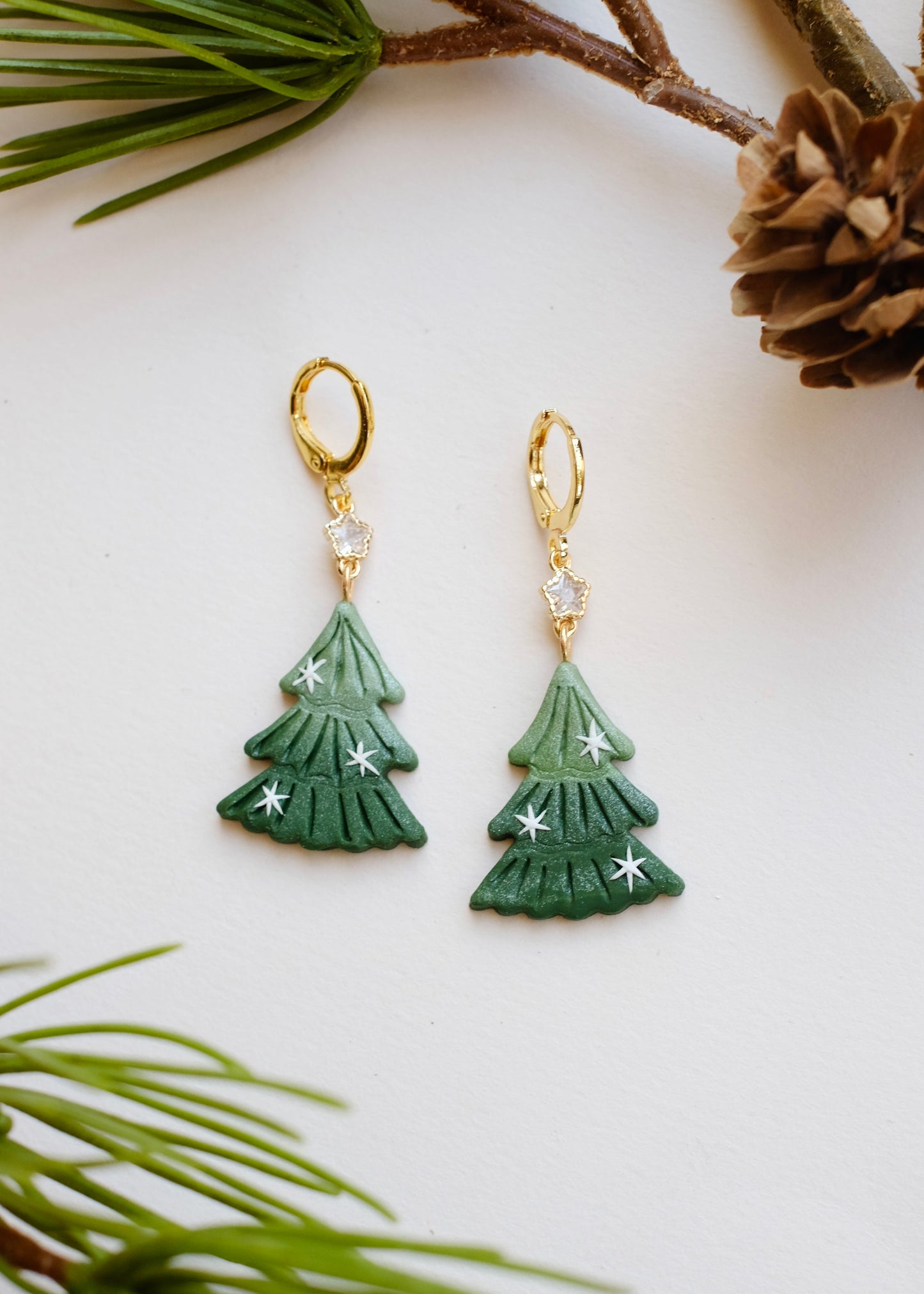 Holiday Tree Huggies