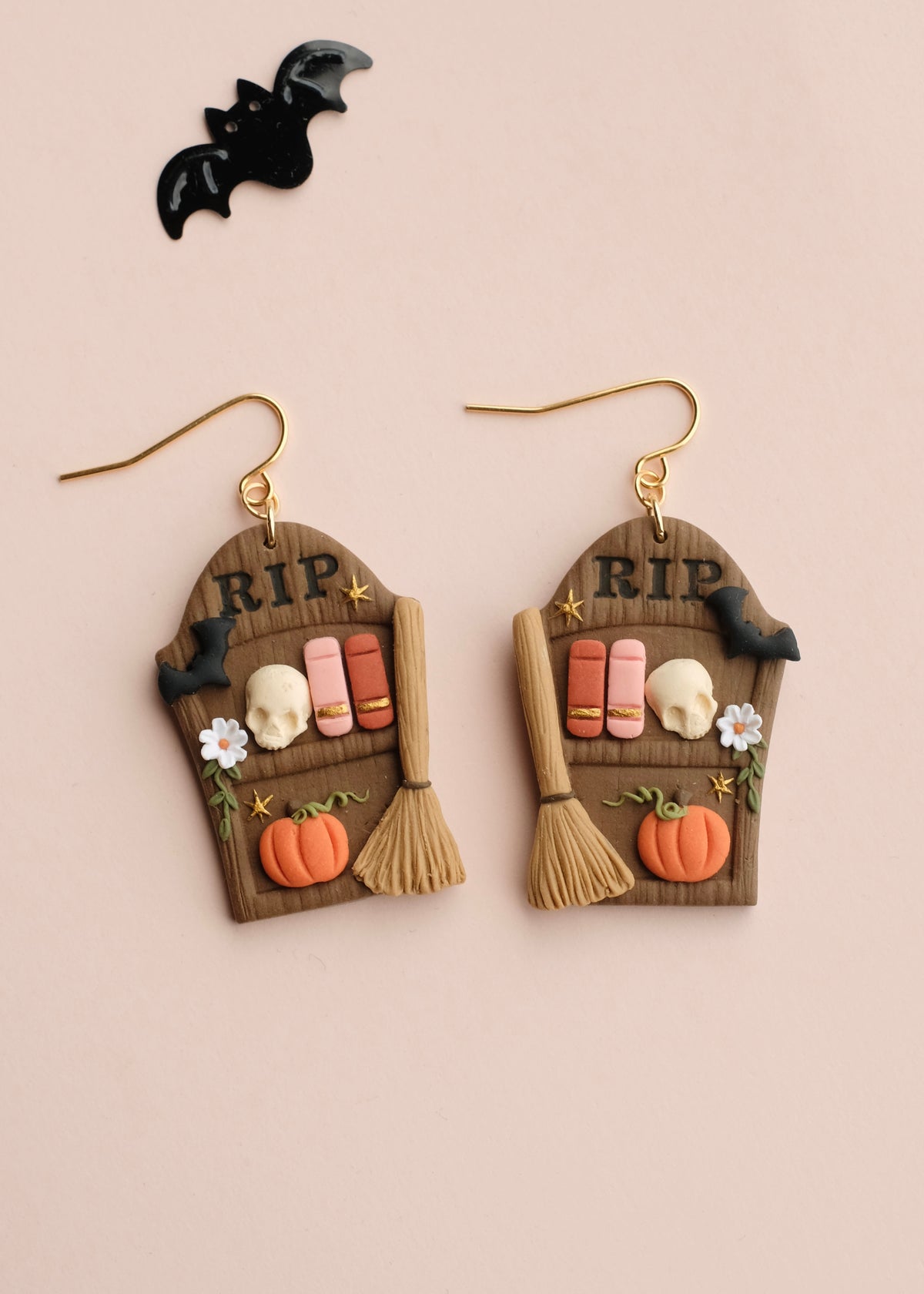 Witch Shelf Earrings