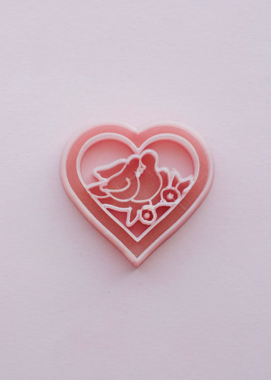 Lovebirds Clay Cutter S.H.