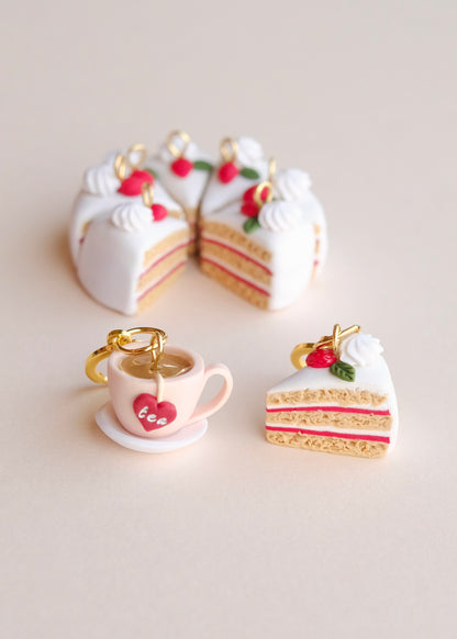 Tea & Strawberry Cake Huggies ⋆LAST ONE⋆