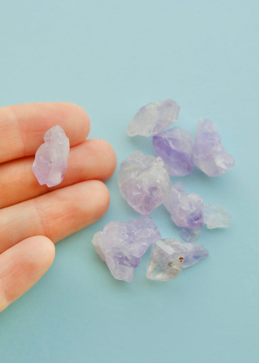 Amethyst Quartz Pieces S.H.