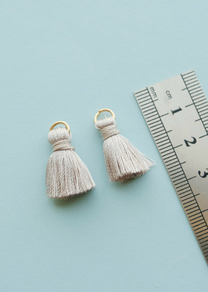 Grey Tassels S.H.