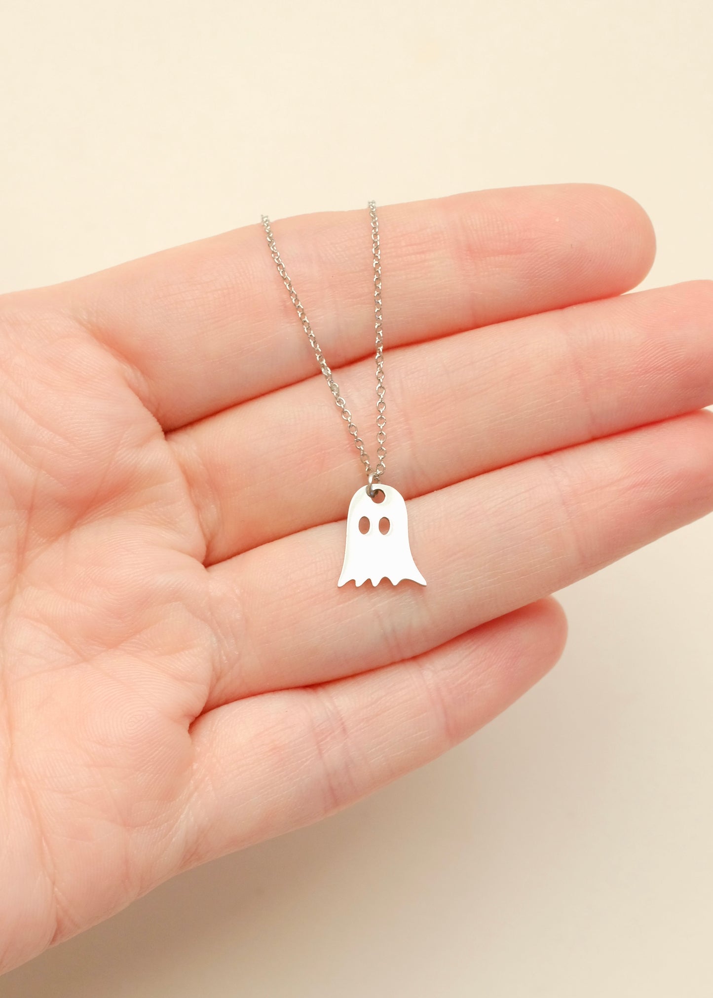 Silver Ghosty Necklace